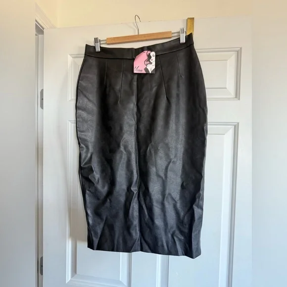 BAD GIRL PENCIL SKIRT IN VEGAN LEATHER - VIXEN BY MICHELINE PITT XL - Picture 3 of 6